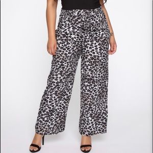 NEW XL-2X TCB Leah Wide Leg Leopard Print Pants NWT